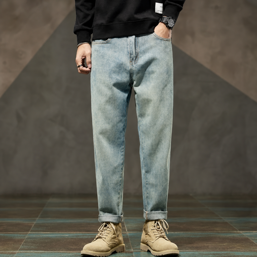 Marsaxlokk Relaxed Straight Jeans in Light Wash Blue