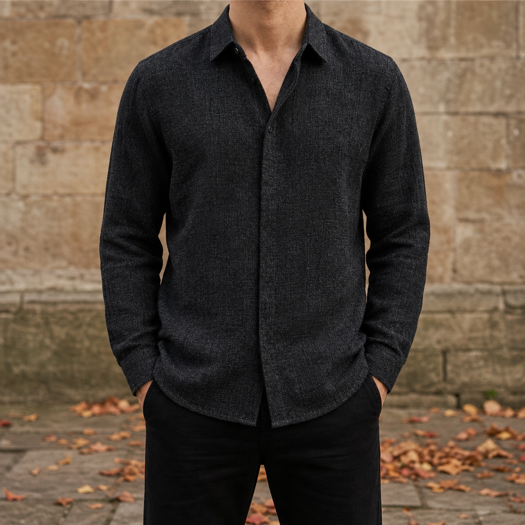 Alvanti Linen Button-Up Shirt in Black