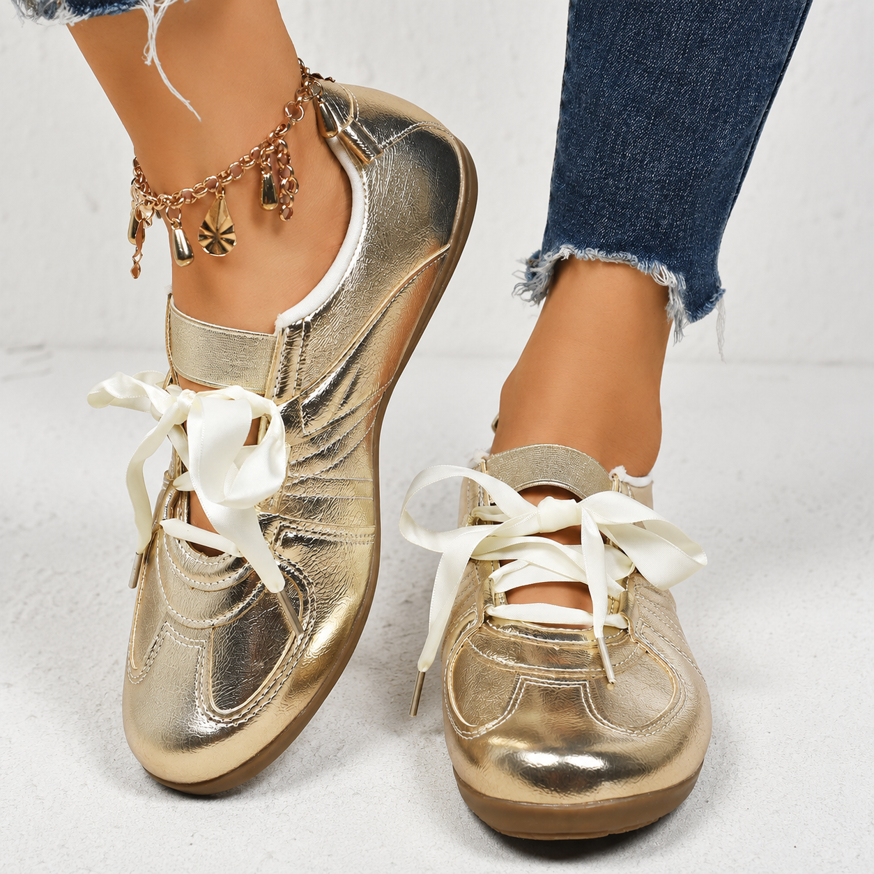 Menerbes Metallic Ribbon Sneakers
