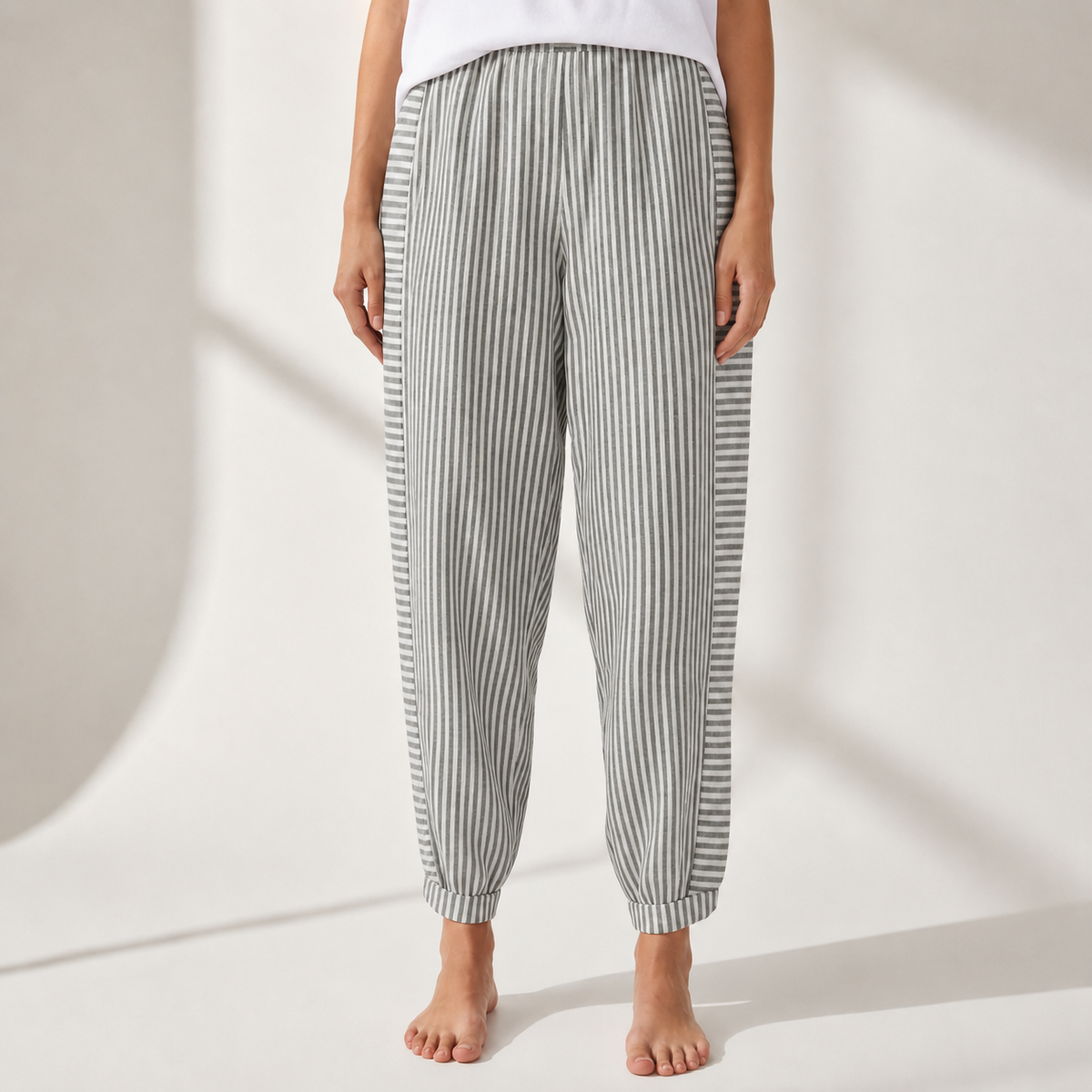 Getaria Striped Jogger Pants