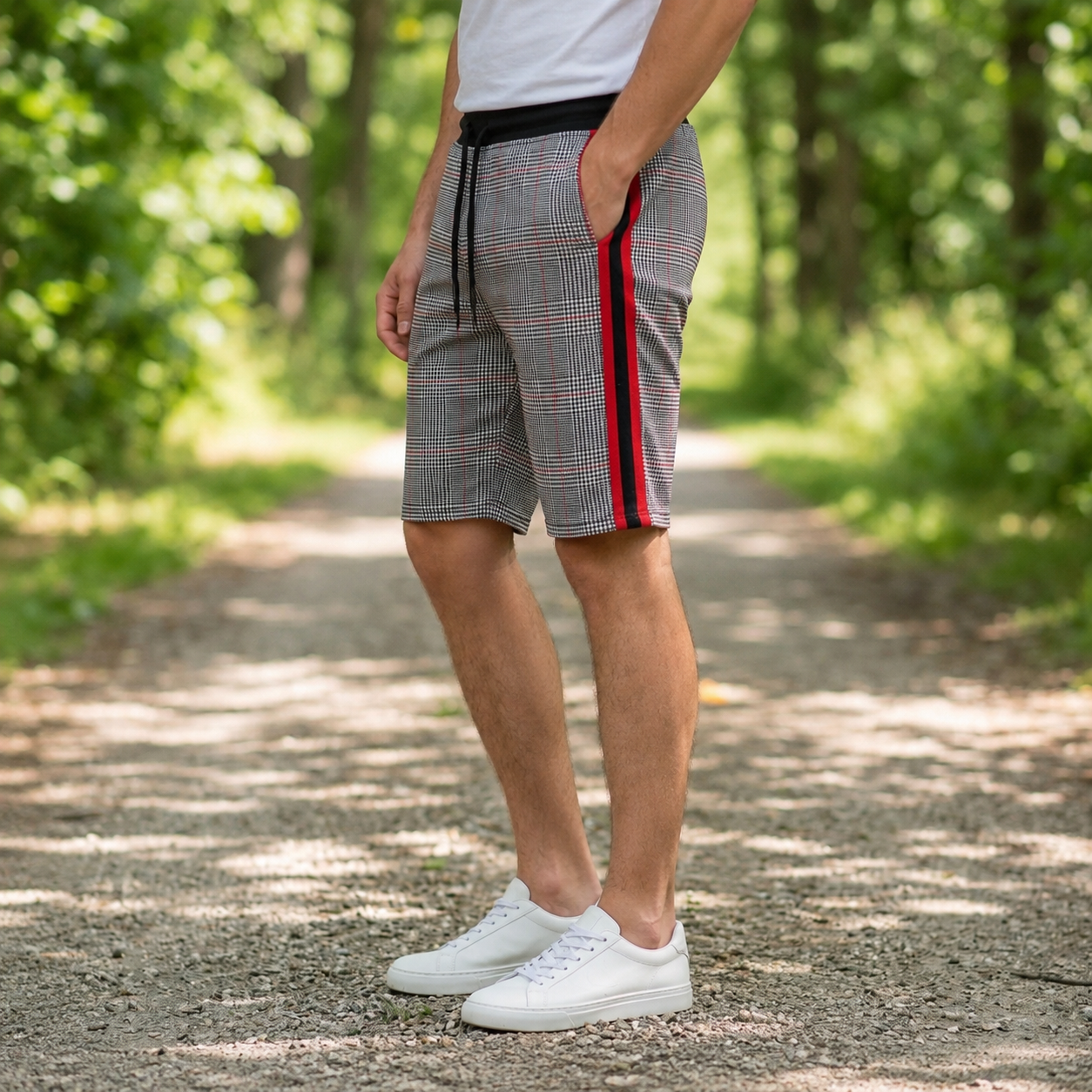 Gythio Plaid Side Stripe Shorts