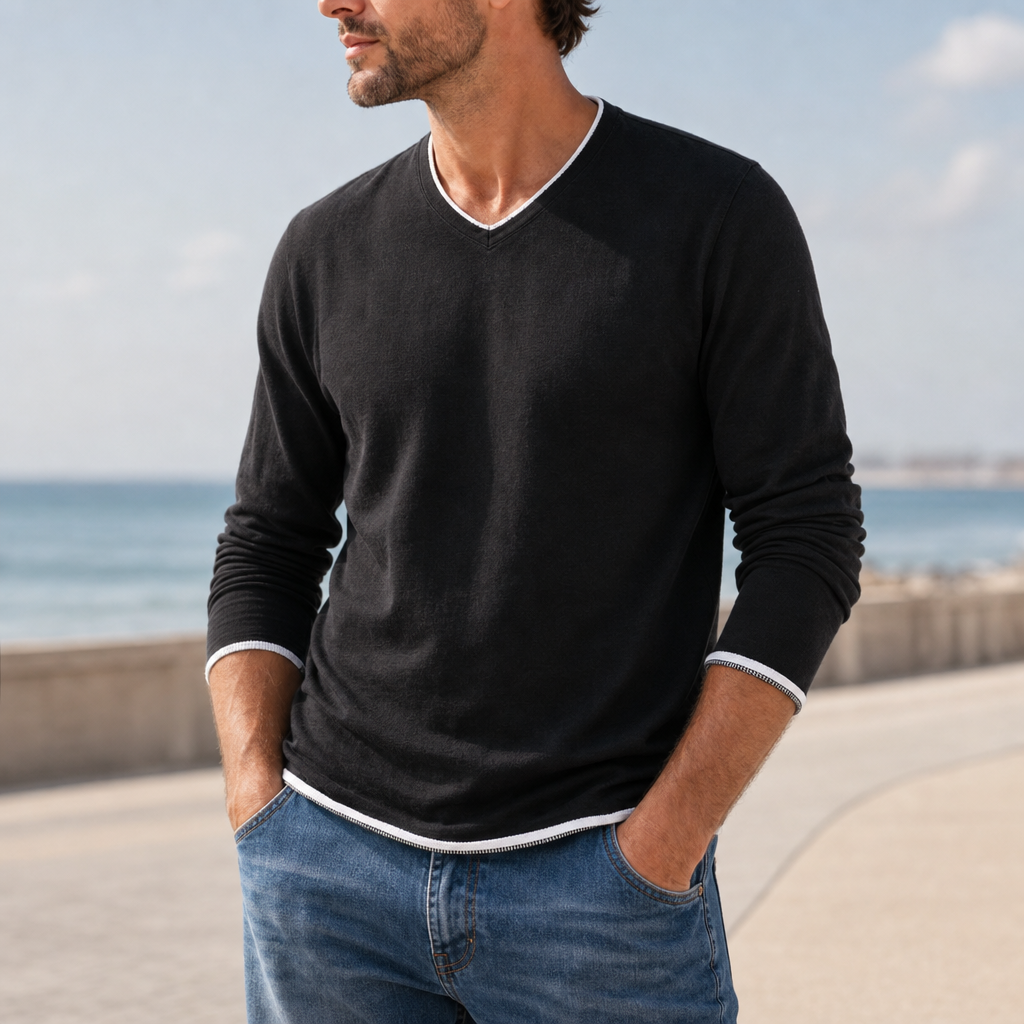Porec Contrast Trim V-Neck Tee in Black